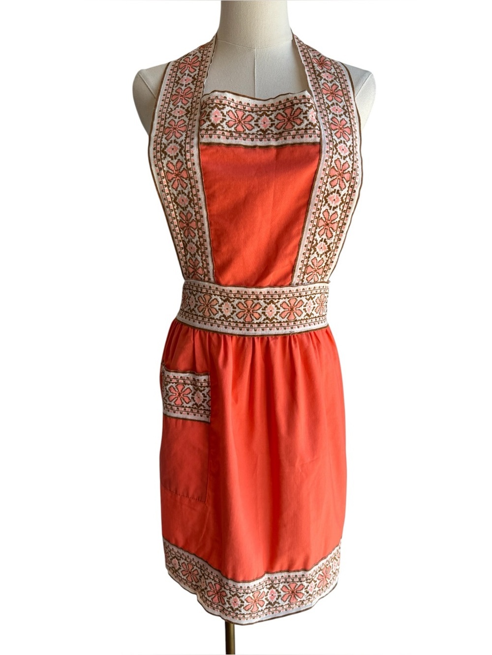Vintage 1970s Hostess Bib Apron S/M Coral Orange Floral Folk Retro Cottagecore